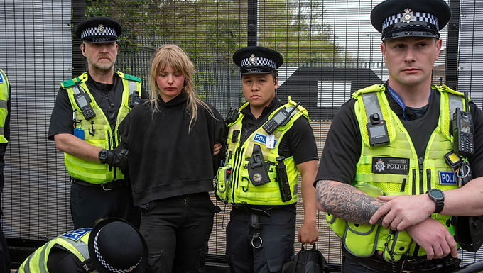 Rishi Sunak defiende a la Policía Metropolitana por los arrestos de la coronación mientras Scotland Yard enfrenta una investigación por el trato de "mano dura" a los manifestantes contra la monarquía