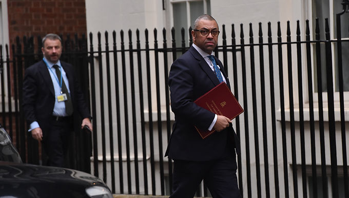 Acuerdo de Brexit de Rishi Sunak para Irlanda del Norte obtiene aprobación formal