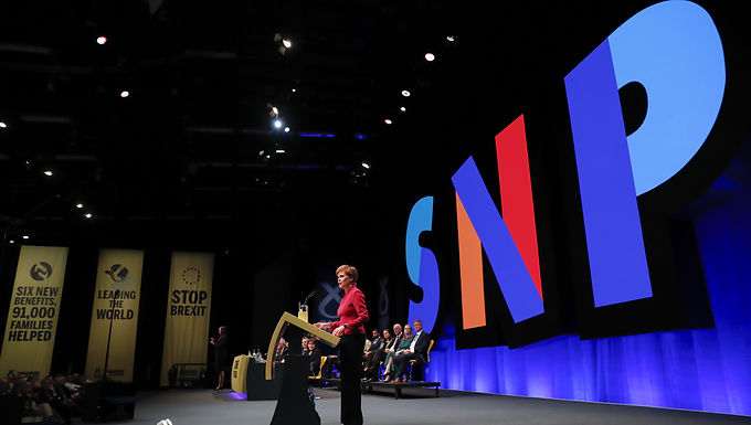 Los laboristas estaban solo dos puntos por detrás del SNP en Escocia antes de la sorprendente renuncia de Nicola Sturgeon