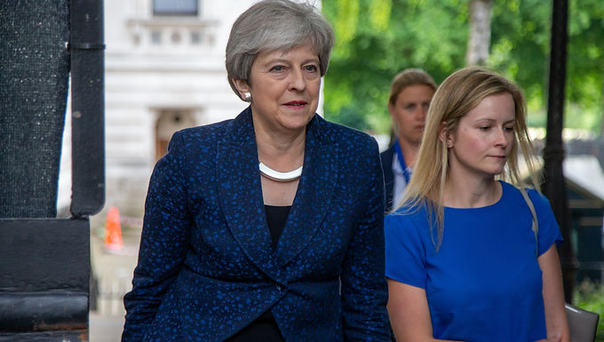 Los conservadores pueden anular el déficit de las encuestas si Rishi Sunak restaura la credibilidad financiera, dice Theresa May
