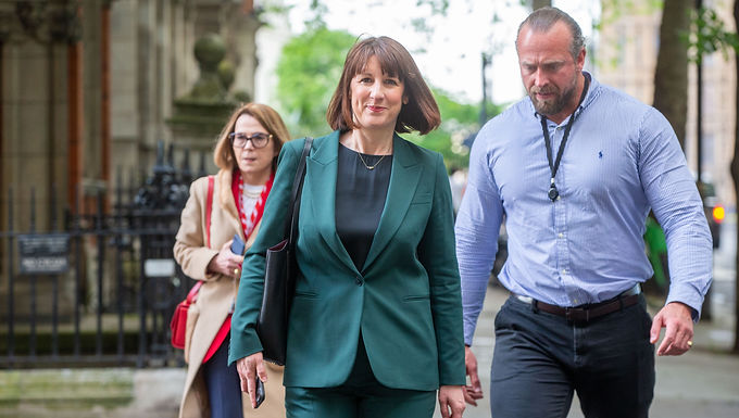 Rachel Reeves U-Turns y publicará su declaración de impuestos personal junto con Keir Starmer después de intentar inicialmente mantener sus finanzas en secreto