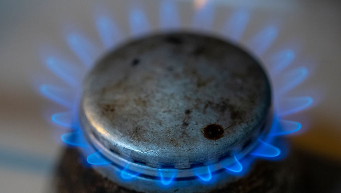 El aumento de los precios del gas eleva la tasa de inflación anual al 3,7% (el segundo aumento consecutivo este), pero los expertos insisten en que las tasas de interés se mantendrán estables.