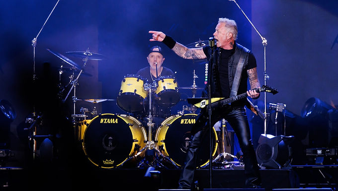 Metallica pide sangre a sus fans británicos