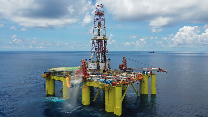 Rishi Sunak insiste en que el Reino Unido puede cumplir sus objetivos climáticos Net Zero mientras se enfrenta a Just Stop Oil y a los Laboristas al aprobar una nueva ola de perforaciones en el Mar del Norte