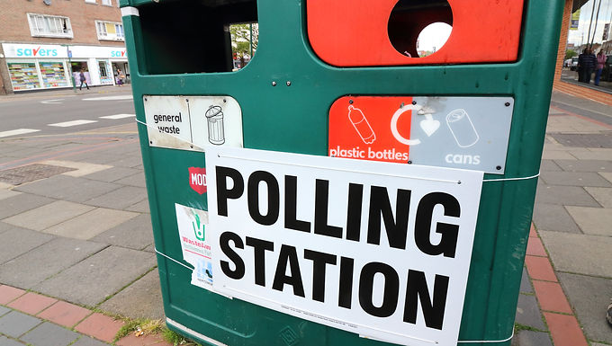 Los conservadores se enfrentan a un baño de sangre en las elecciones municipales: el partido perderá 800 escaños , y se advierte a Boris Johnson que Sir Keir Starmer está en camino de reemplazarlo como primer ministro
