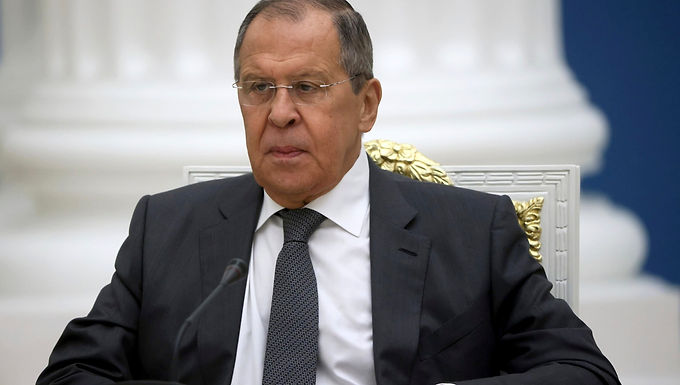 Liz Truss choca conSergei Lavrov, por Ucrania en el enfrentamiento de Moscú, ya que rechaza la demanda de enfriar la 'retórica de la Guerra Fría' y critica los 'ultimátums y moralizantes'.