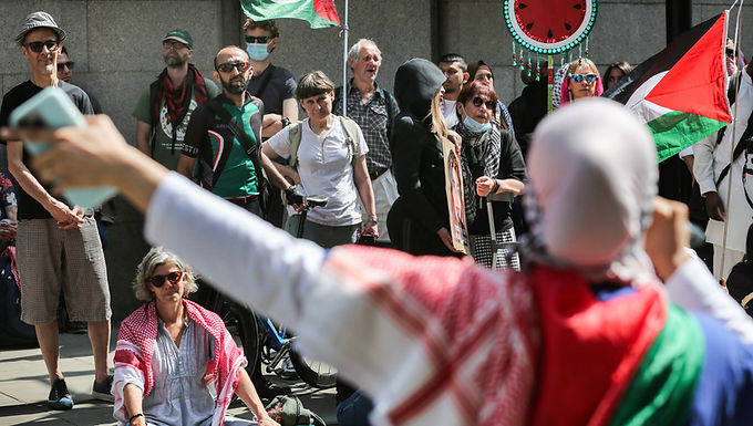 Manifestantes pro palestinos piden a Sunak que "se mire en el espejo" después del discurso del primer ministro