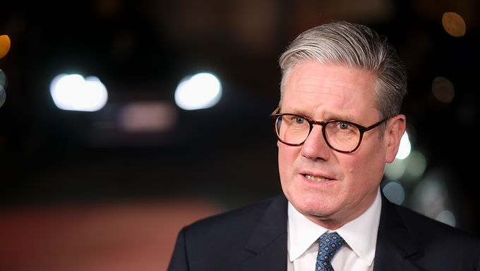 Estaba trabajando mientras Tories festejaba: Starmer defiende el entrenador de voz de la reunión