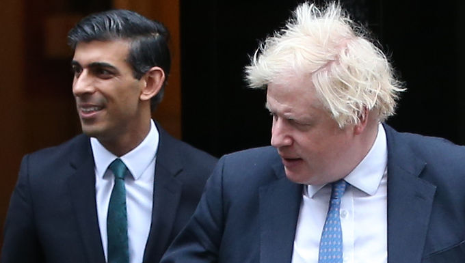 Boris Johnson aumenta la presión sobre Rishi Sunak antes del presupuesto de otoño, ya que el primer ministro insinúa que habrá recortes de impuestos antes de las próximas elecciones generales