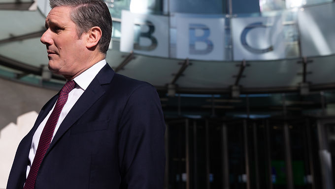 El laborista Keir Starmer pide "unidad" política en medio de la crisis de Ucrania después de exigir la renuncia de Boris Johnson por la investigación policial de Partygate