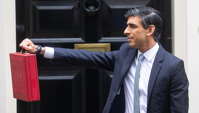 Rishi Sunak veta la medida del gobierno para introducir un nuevo impuesto sobre la comida basura