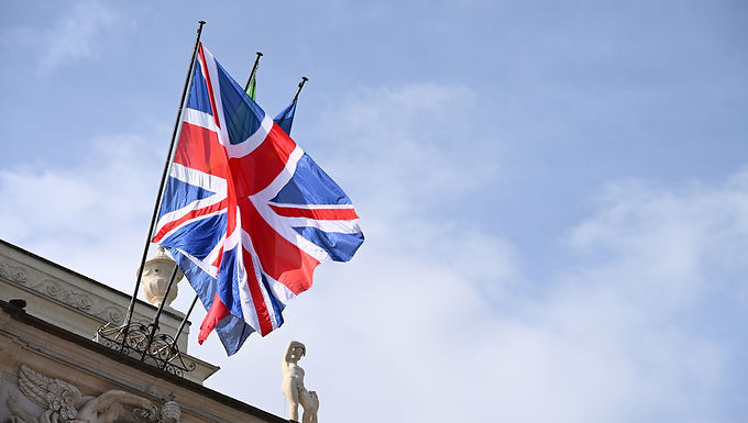 Liz Truss descarta la amenaza de la UE a Gran Bretaña por la ley que elimina las reglas del Brexit de Irlanda del Norte diciendo que las negociaciones habían llegado a un "callejón sin salida"