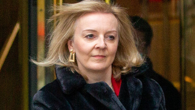 Se advierte a Liz Truss y Rishi Sunak que sus planes de recortes de impuestos dañarían al país