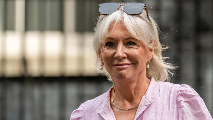 Rishi Sunak se enfrenta a otra elección parcial difícil después de que Nadine Dorries finalmente renunciara