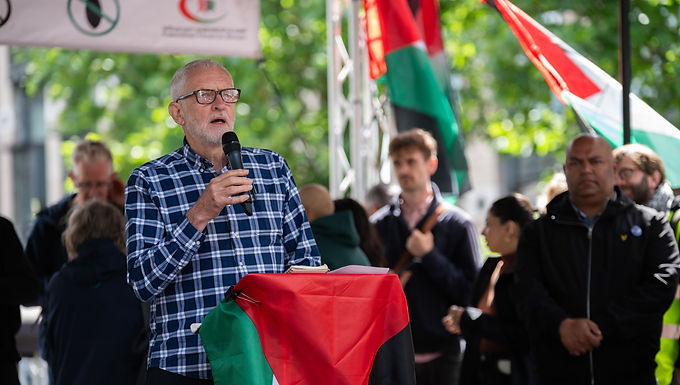 Jeremy Corbyn advierte a Sir Keir Starmer que "la disidencia no puede ser aplastada sin consecuencias" después de ganar Islington North