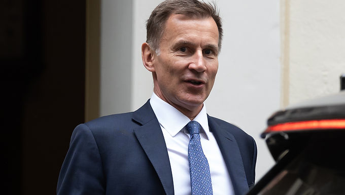 Jeremy Hunt profundiza la división del gabinete sobre los salarios del sector público y advierte contra la aceptación de aumentos "inflacionarios"