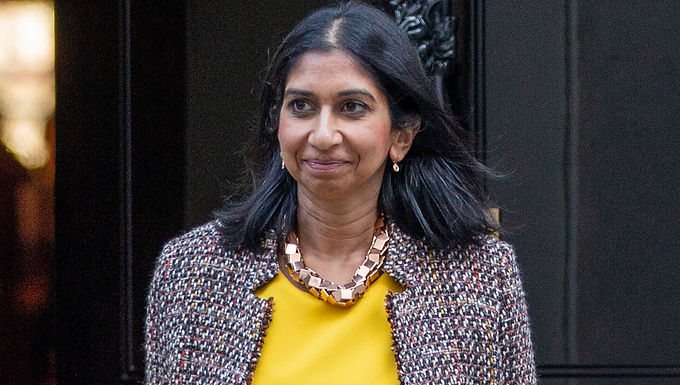 La ministra del Interior, Suella Braverman, promete que la prohibición del 'crack hippy' bajo la nueva campaña de comportamiento antisocial detendrá a las 'hordas de jóvenes que merodean en los parques'