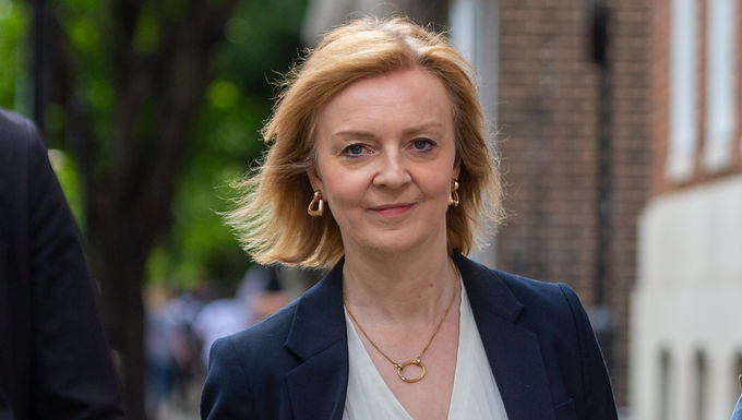 Liz Truss se reunirá con el líder demócrata mientras se calienta la disputa del Protocolo de Irlanda del Norte
