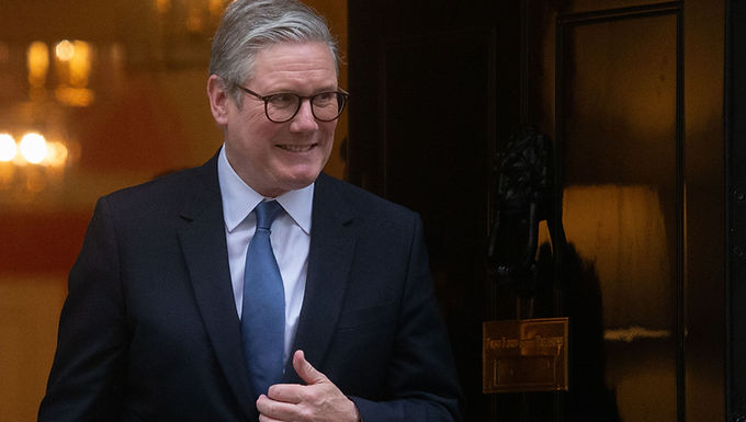 Keir Starmer está acusado de 'doblar la rodilla' a Bruselas sobre un nuevo acuerdo aduanero con la UE