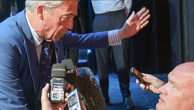 Rishi Sunak promete "luchar por cada voto" tras el aumento del apoyo al partido reformista de Nigel Farage, mientras el primer ministro se compromete a seguir siendo diputado durante cinco años más independientemente del resultado de las elecciones generales.