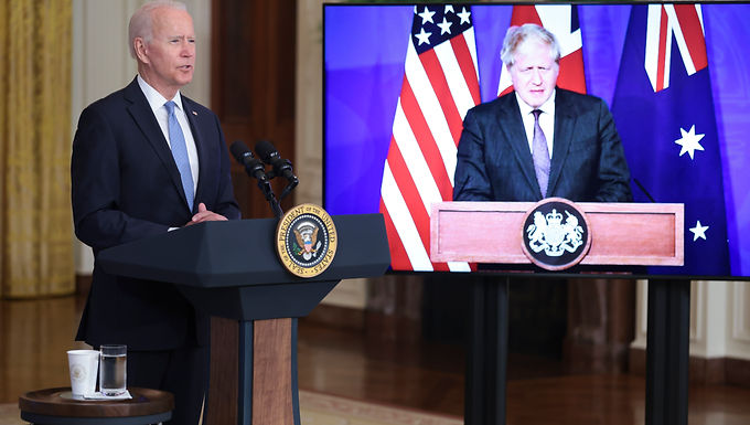 Biden quería que su primera llamada a un líder extranjero fuera a Angela Merkel, pero ella lo rechazó y él llamó a Boris Johnson en su lugar.